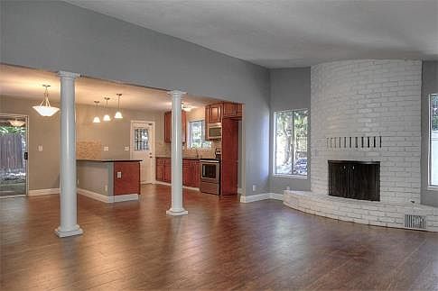 5th image of 8311 Bluefield Dr