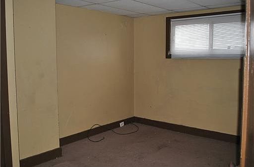 5th image of 832 E 10th Ave