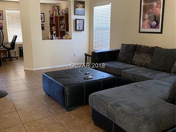 3rd image of 383 Marble Hills Ave