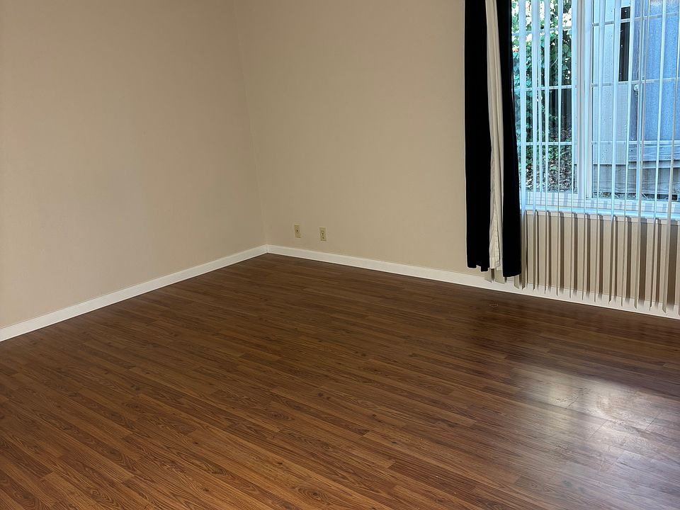 1st image of 6124 Tremain Dr