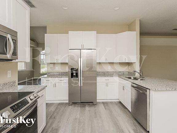 5th image of 1204 Franford Dr