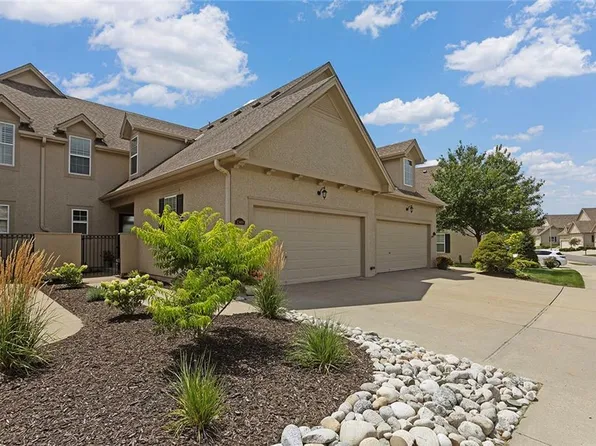 2303 NE 107th Ter, Kansas City, MO 64155