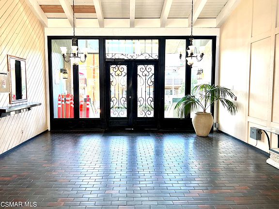 5th image of 550 W Regent St APT 118