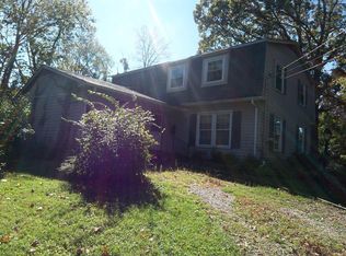 1819 Adams Rd, Cincinnati, OH 45231