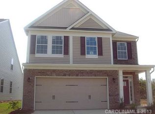 427 Knothole Ln, Charlotte, NC 28214