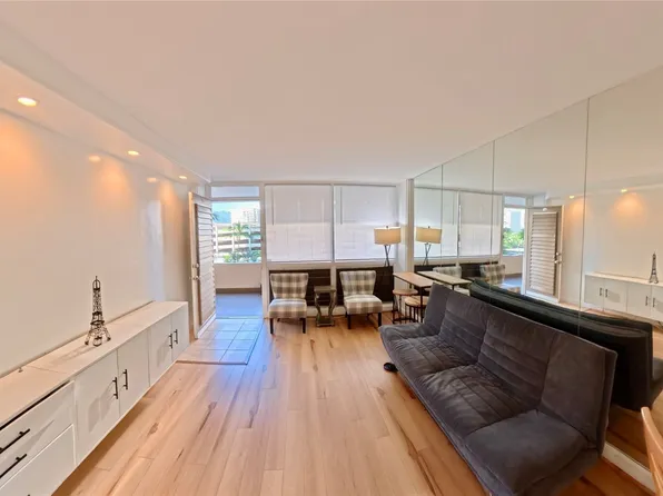 1720 Ala Moana Blvd #B-508, Honolulu, HI 96815