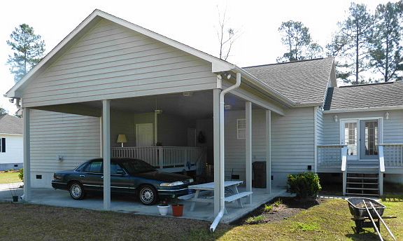 Carport