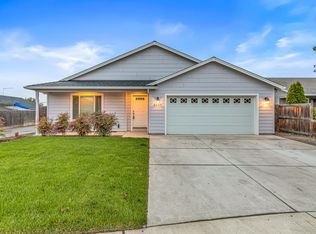 8397 Kyra Ln, White City, OR 97503