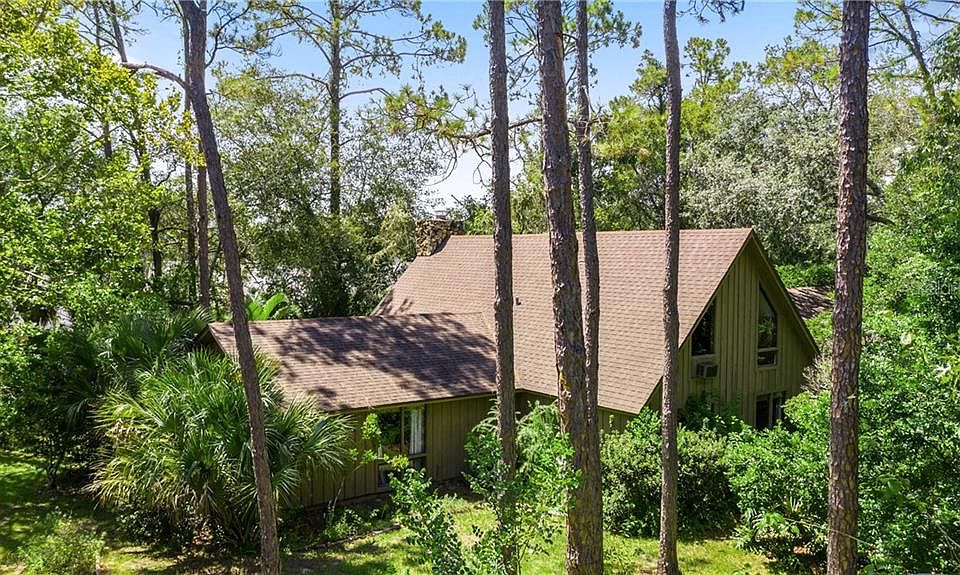 1st image of 205 Honeysuckle Ln