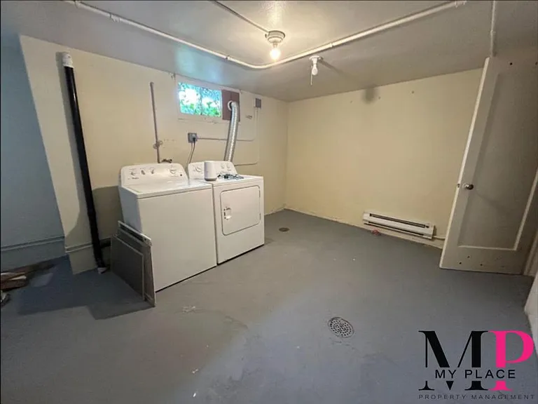 110 N Avenue B Ave — Photo 10