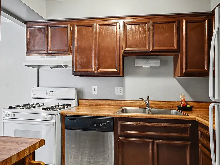54781 Shelby Rd #80 — Photo 6