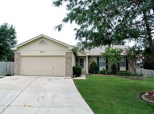 231 Maple Point Dr, Saint Charles, MO