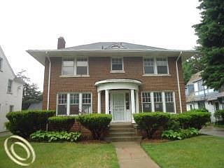 1st image of 16733 Shaftsbury Ave