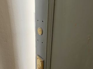 143-06 Barclay Ave #5G, Flushing, NY 11355