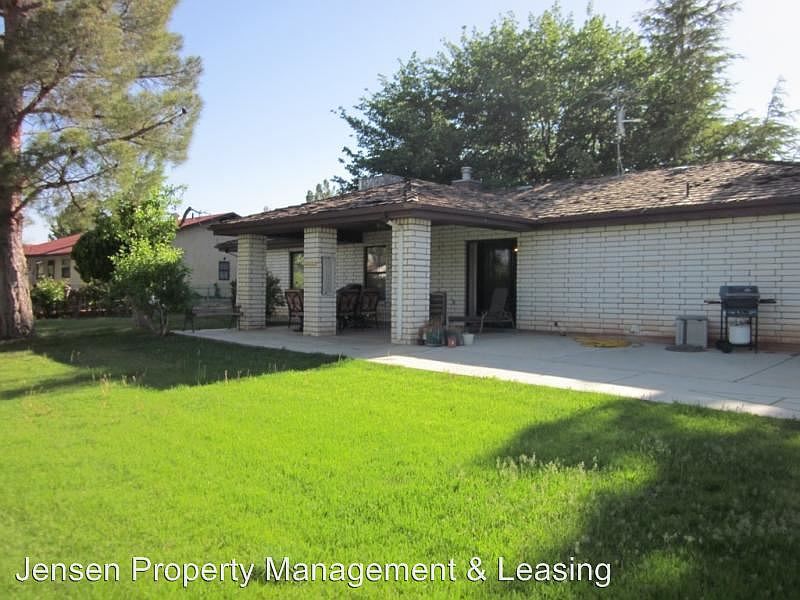 2nd image of 1818 Wittwer Ln