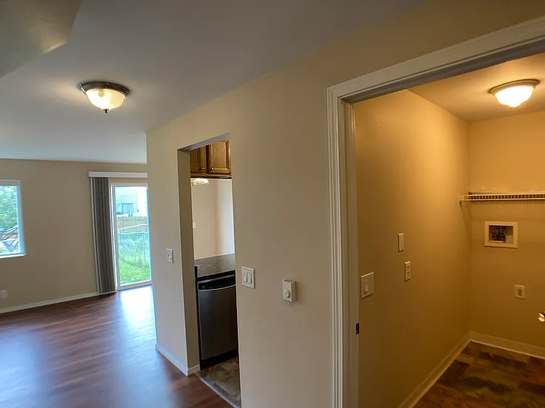 1841 C Pl SE #A — Photo 14