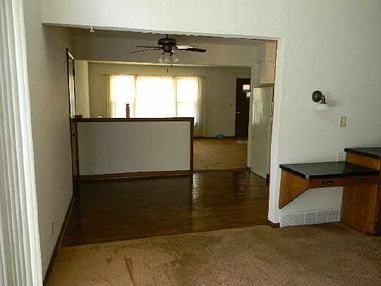 5th image of 4804 Florence Ave