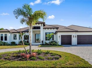 7125 Westmoreland Dr, Sarasota, FL 34243