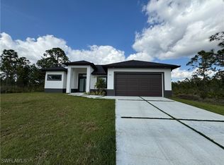 1802 W 9th St, Lehigh Acres, FL 33972