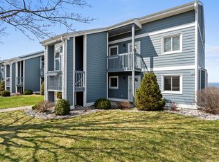 7565 Sunrise Ridge Ln #B-11, Egg Harbor, WI 54209