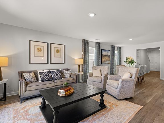 5th image of 735 Satinwood Cir