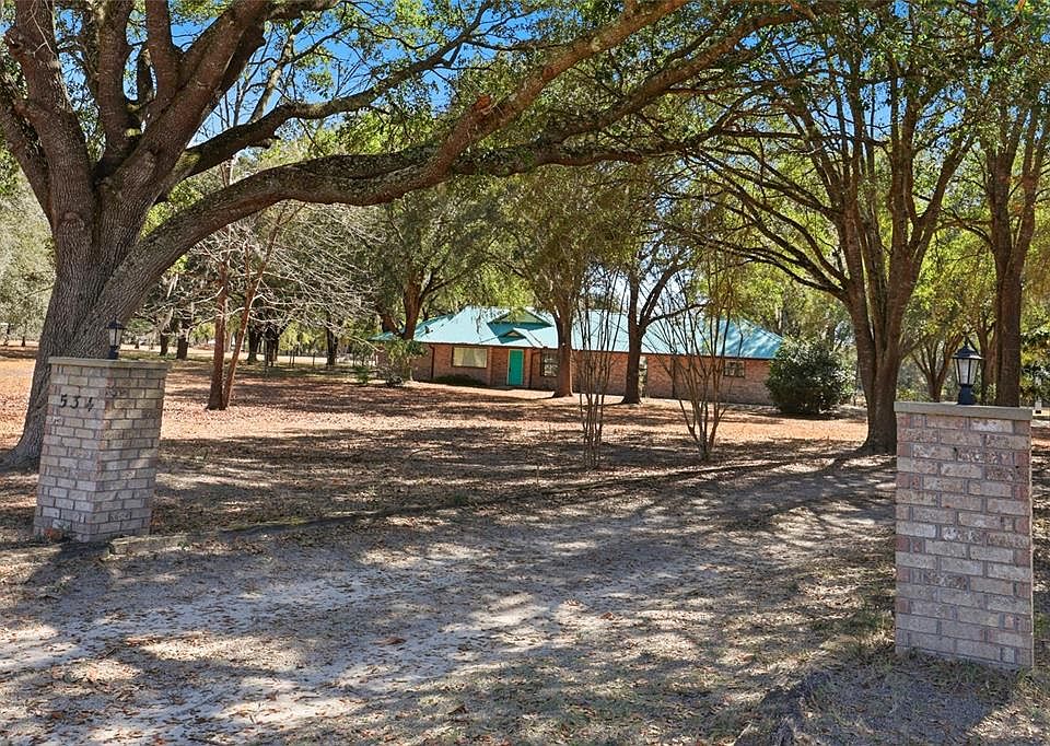 1st image of 534 SW Thorne Ln