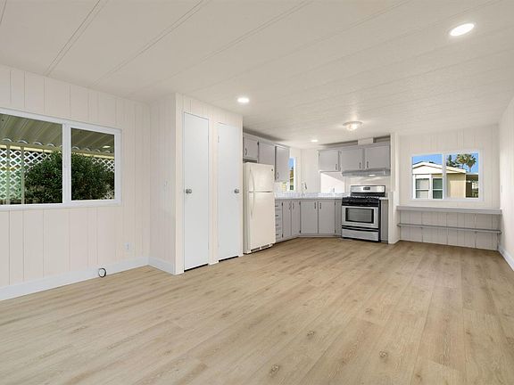 5th image of 832 Nonie Street