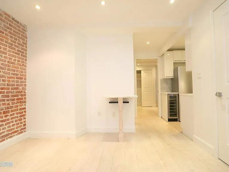 41 W 24th St #7F — Photo 4