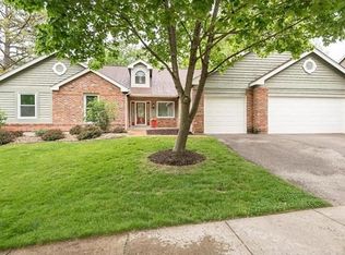 542 Prospector Ridge Dr, Ballwin, MO 63011