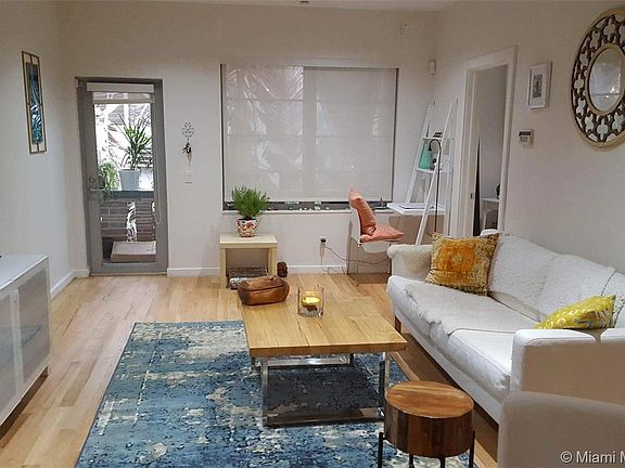3rd image of 1551 Lenox Ave APT 5