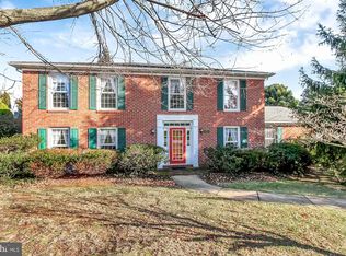 2375 Jonquil Rd, York, PA 17403