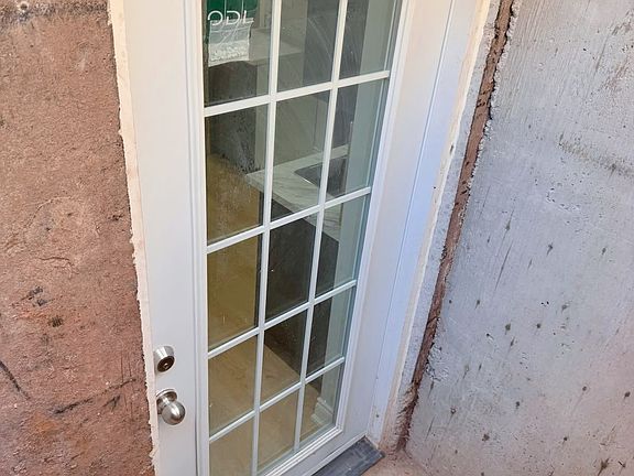 3rd image of 1450 Thistledown Rd