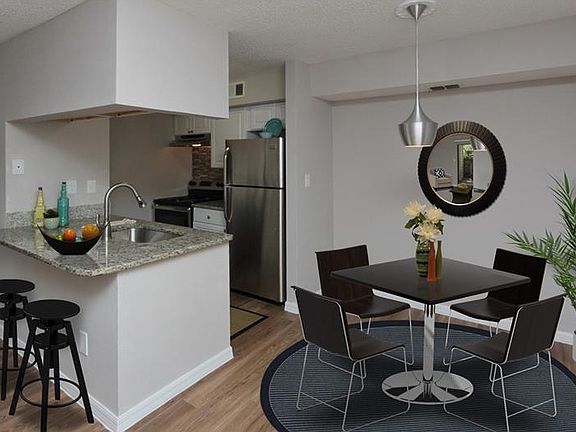 3rd image of 8643 Mallard Reserve Dr Unit 103