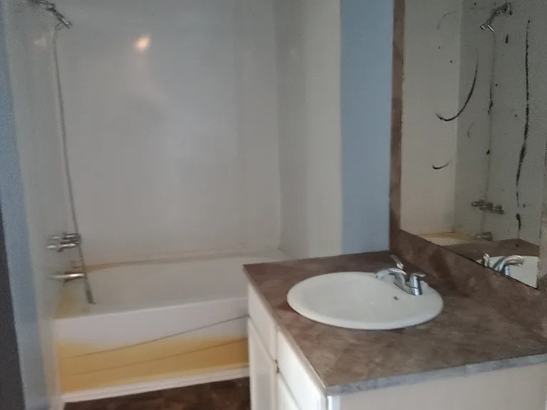 692 Old Flatwood Rd — Photo 2