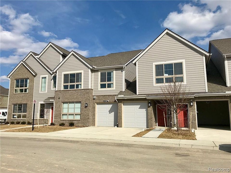 1st image of 42388 Hathaway Ln