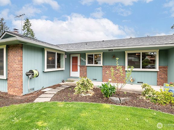 3rd image of 14705 116th Avenue Ct E