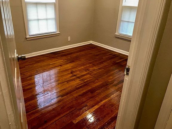 5th image of 5021 Pamela Dr