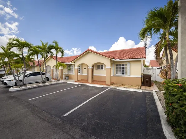 7101 W 24th Ave APT 55, Hialeah, FL 33016