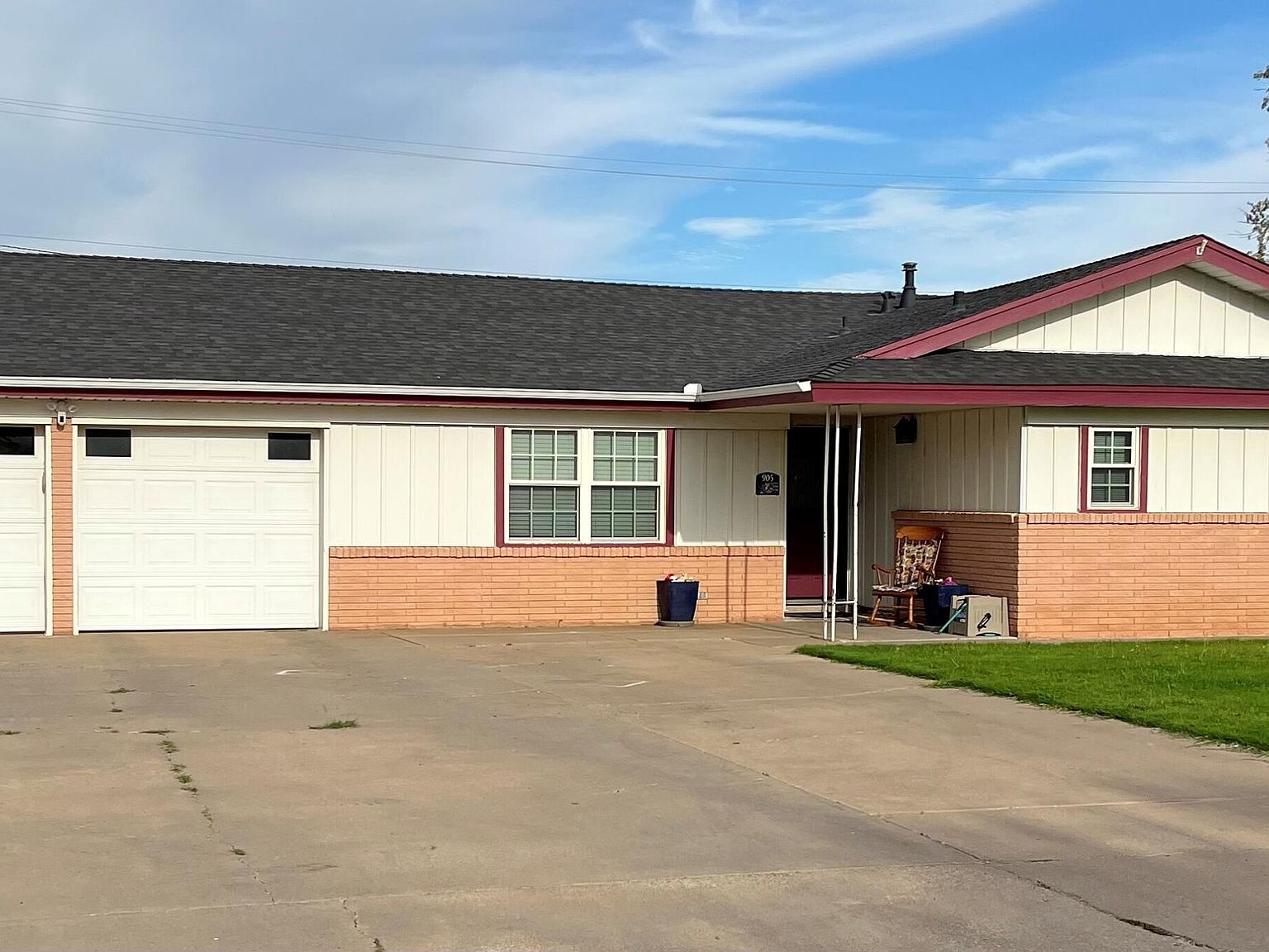 905 Mills Ave, Dumas, TX 79029 Zillow