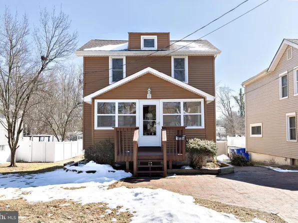 106 Pine St, Moorestown, NJ 08057