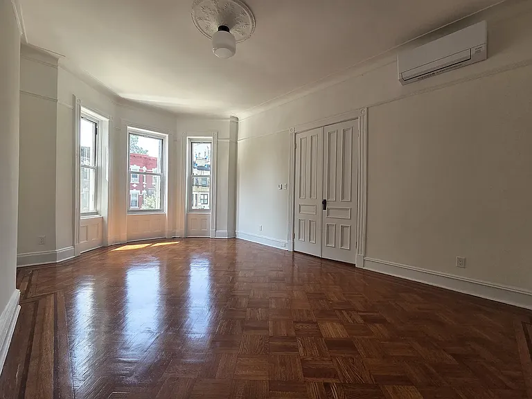 1329 Prospect Pl #3 — Photo 3