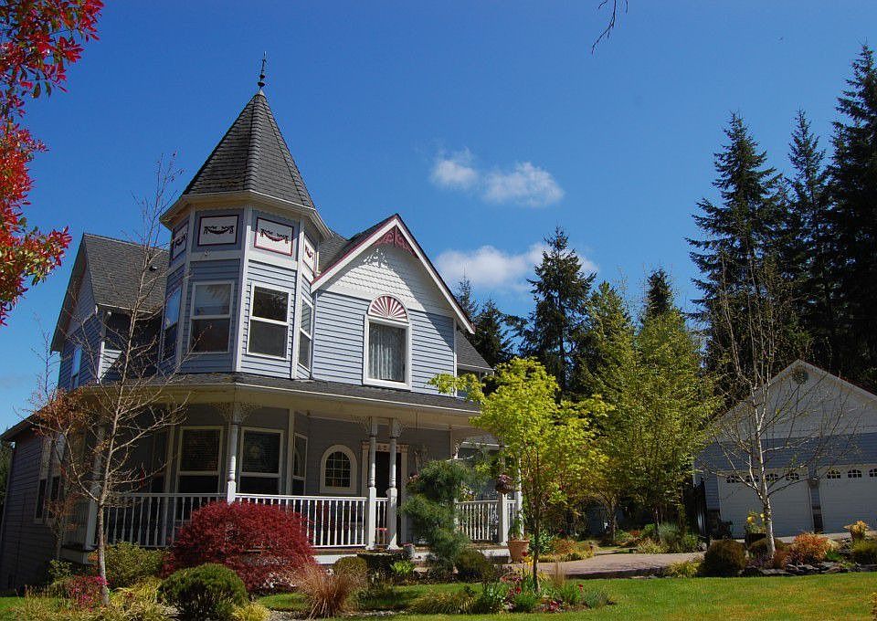 1st image of 40007 62nd Ave E