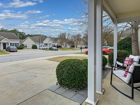 3rd image of 309 Tidas St