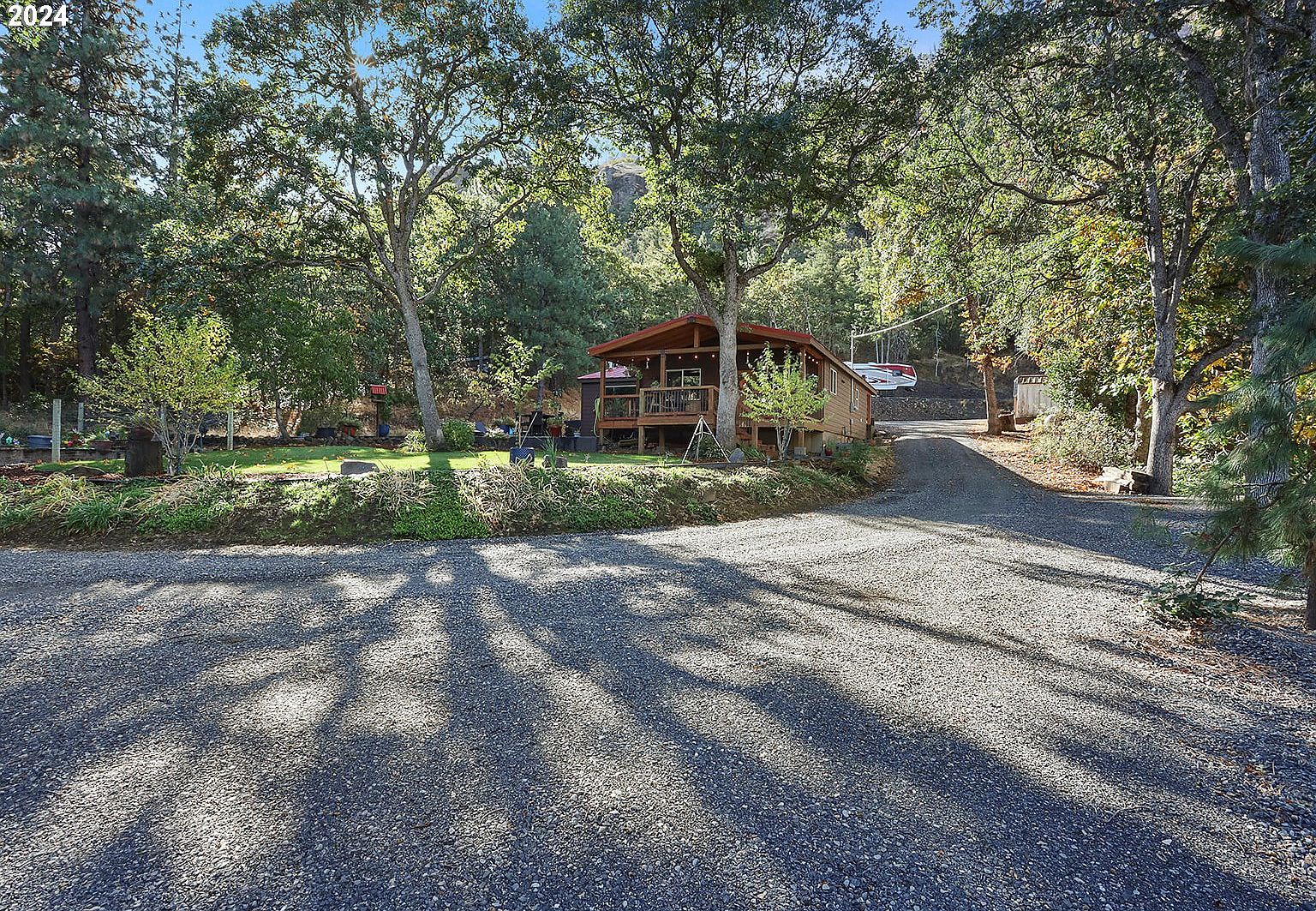 5934 Highway 30w, The Dalles, OR 97058 | Zillow