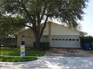 2018 Meadfoot Rd, Carrollton, TX 75007