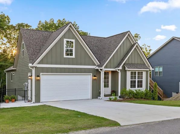 620 Nature Trl, Soddy Daisy, TN 37379