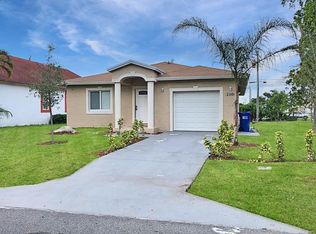 2140 NW 4th Ct, Pompano Beach, FL 33069