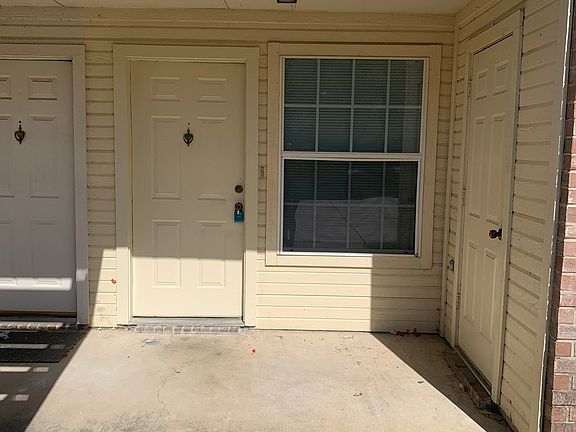 2nd image of 330 S 40th St #B