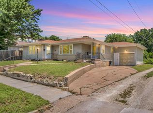 914-916 N Pine St, Newton, KS 67114