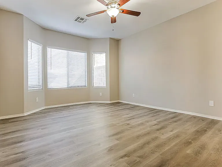 706 W Frito Ave — Photo 8